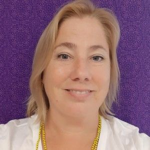 Meet your Posher, Candace